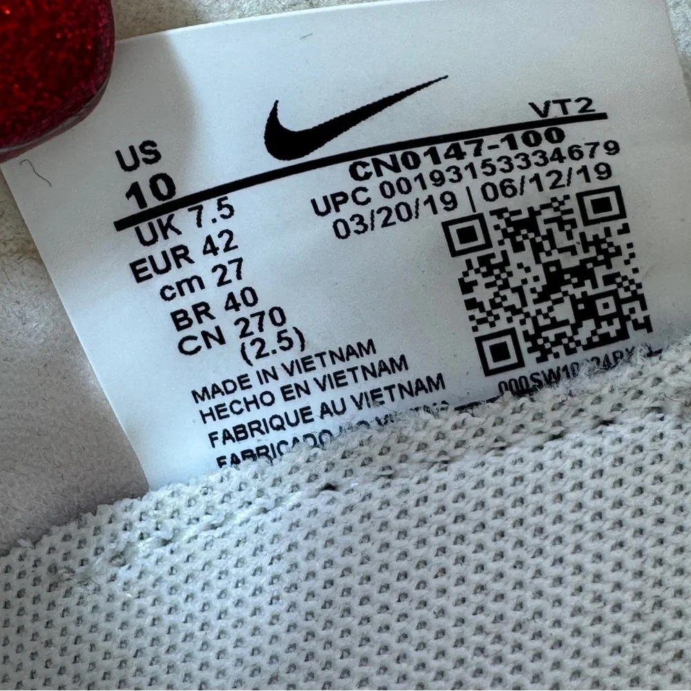 Nike React Element 55 Running Sneakers White Iridescent Women Size 10 CN0147-100